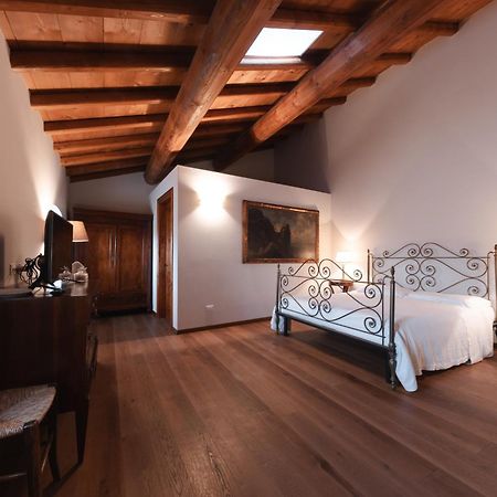 Corte Castello Affi Luaran gambar